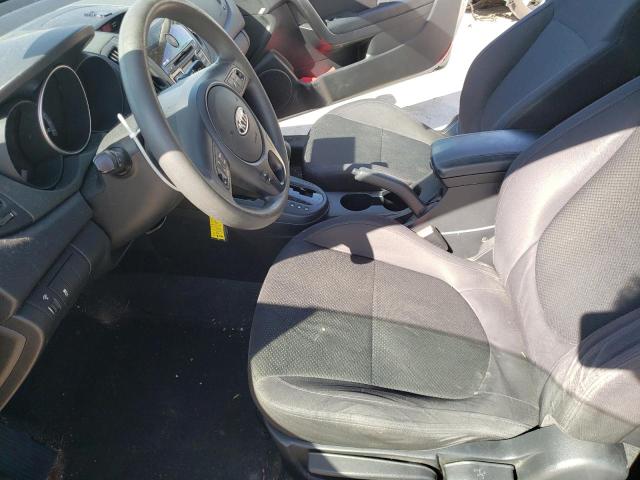 Photo 7 from auction – 2010 KIA FORTE EX with VIN KNAFU6A25A5148017