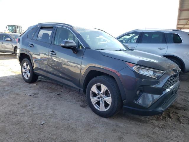 Photo 4 from auction – 2019 TOYOTA RAV4 XLE with VIN JTMW1RFV7KD012236