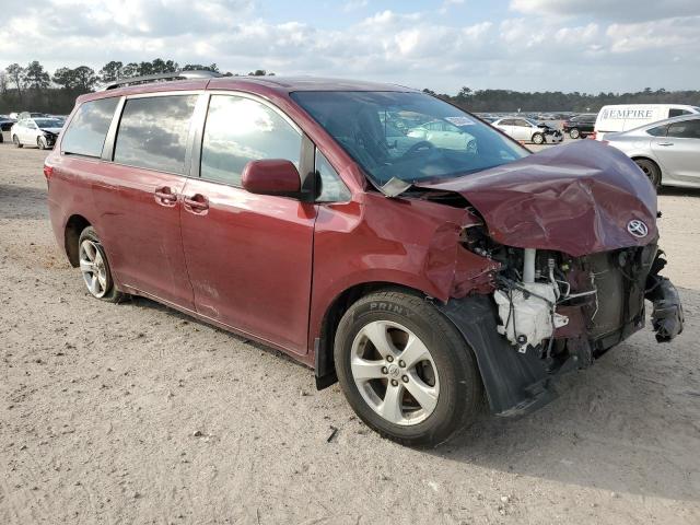 Photo 4 from auction – 2015 TOYOTA SIENNA LE with VIN 5TDKK3DC6FS538863