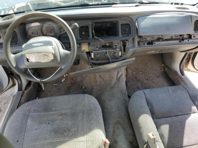 Photo 8 from auction – 2004 FORD CROWN VICT with VIN 2FAFP71W14X161763