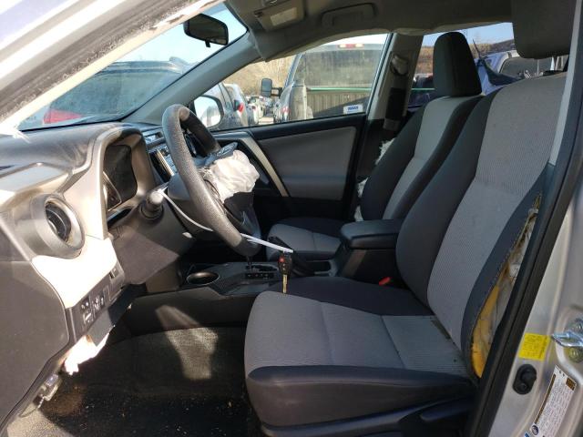 Photo 7 from auction – 2015 TOYOTA RAV4 LE with VIN JTMBFREV9FJ025238