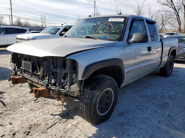 GMC NEW SIERRA 2004 with VIN 2GTEK19TX41138139 - Photo from auction