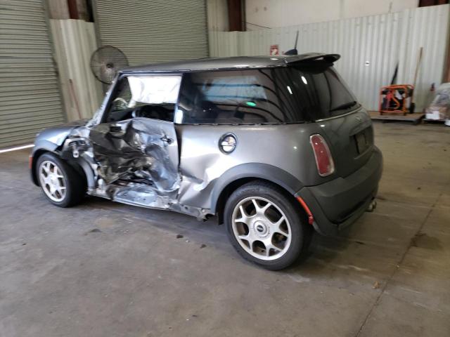 Photo 2 from auction – 2006 MINI COOPER S with VIN WMWRE33516TJ38474