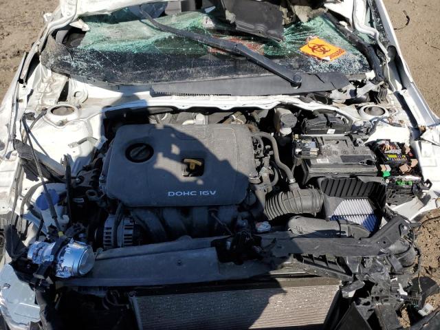 Photo 11 from auction – 2017 KIA FORTE LX with VIN 3KPFL4A72HE069778