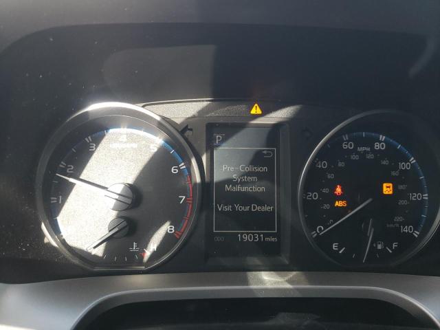 Photo 9 from auction – 2018 TOYOTA RAV4 LE with VIN JTMBFREV7JJ205309