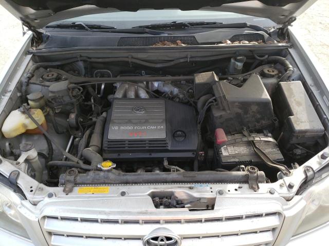 Photo 12 from auction – 2001 TOYOTA HIGHLANDER with VIN JTEGF21A010022562