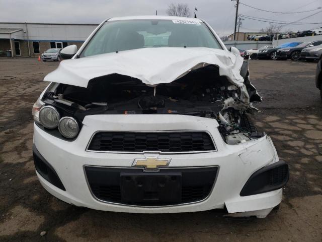 Photo 5 from auction – 2015 CHEVROLET SONIC LT with VIN 1G1JC6SH8F4102528