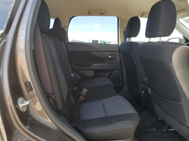Photo 11 from auction – 2017 MITSUBISHI OUTLANDER with VIN JA4AD2A36HZ042526