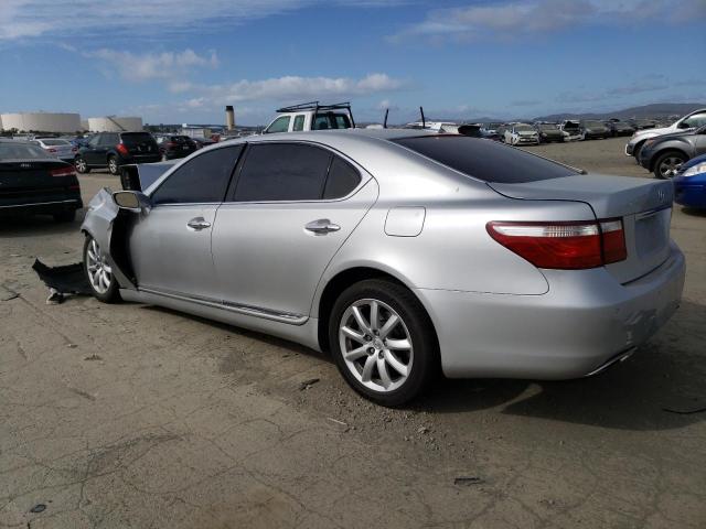 Photo 2 from auction – 2007 LEXUS LS 460L with VIN JTHGL46F575003058