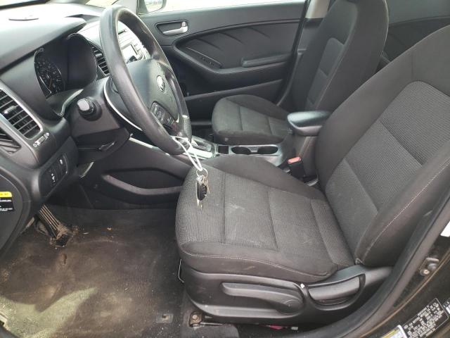 Photo 7 from auction – 2017 KIA FORTE LX with VIN 3KPFK4A70HE106474