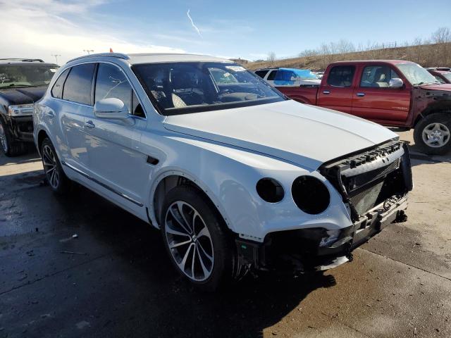 Photo 4 from auction – 2017 BENTLEY BENTAYGA with VIN SJAAC2ZV1HC014166