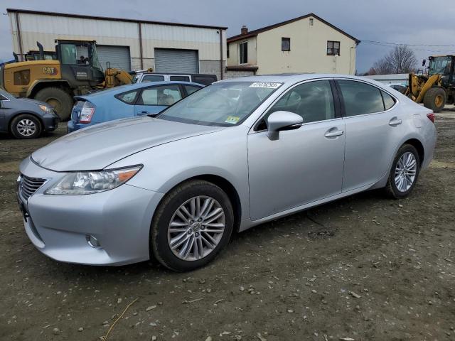 LEXUS ES 350 2013 with VIN JTHBK1GG3D2083301 - Photo from auction