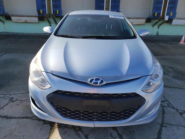 Photo 5 from auction – 2014 HYUNDAI SONATA HYB with VIN KMHEC4A41EA117069