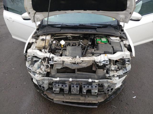 Photo 11 from auction – 2015 FORD FOCUS TITA with VIN 1FADP3J28FL257063