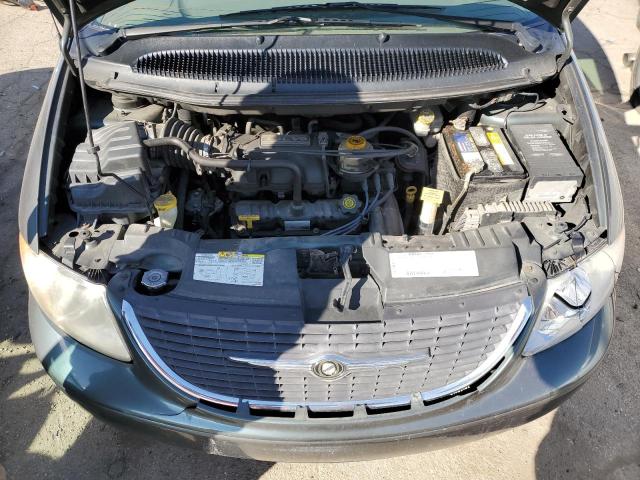 Photo 12 from auction – 2002 CHRYSLER TOWN & COU with VIN 2C4GP443X2R783245