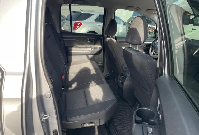 Photo 6 from auction – 2019 HONDA RIDGELINE with VIN 5FPYK2F14KB003620