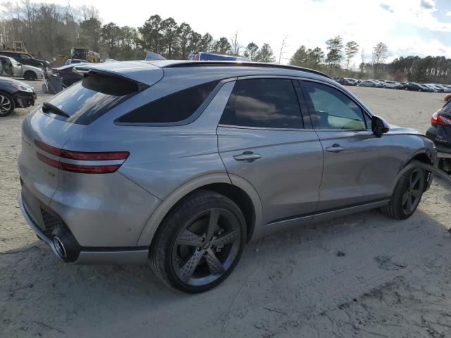 Photo 3 from auction – 2022 GENESIS GV70 BASE with VIN KMUMCDTC7NU012326