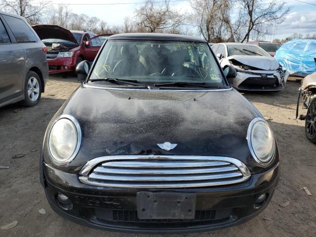 Photo 5 from auction – 2009 MINI COOPER with VIN WMWMF33579TW78567