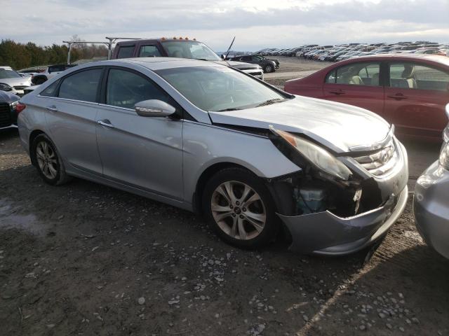 Photo 4 from auction – 2011 HYUNDAI SONATA SE with VIN 5NPEC4AC5BH157588