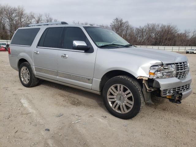 Photo 4 from auction – 2011 LINCOLN NAVIGATOR with VIN 5LMJJ3H57BEJ05278