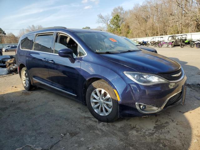 Photo 4 from auction – 2017 CHRYSLER PACIFICA T with VIN 2C4RC1BG3HR539311