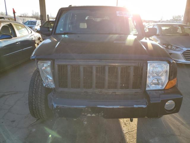 Photo 5 from auction – 2006 JEEP COMMANDER with VIN 1J8HG48K56C310673