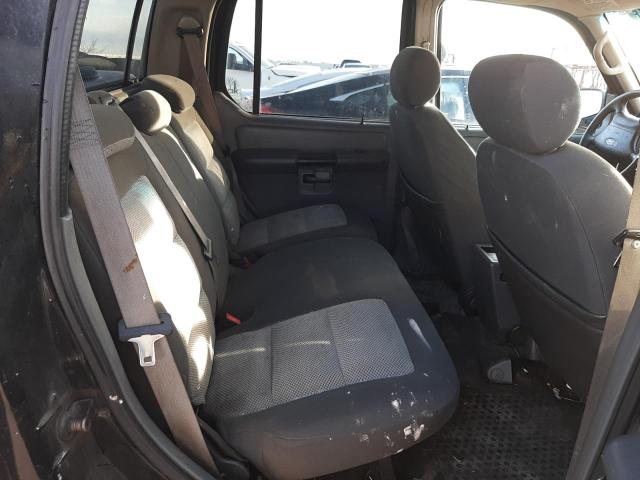 Photo 10 from auction – 2005 FORD EXPLORER S with VIN 1FMZU67K15UA12577