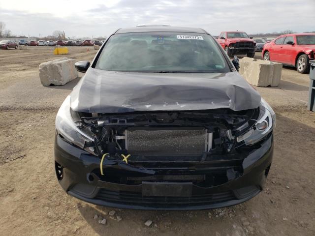 Photo 5 from auction – 2017 KIA FORTE LX with VIN 3KPFK4A70HE106474