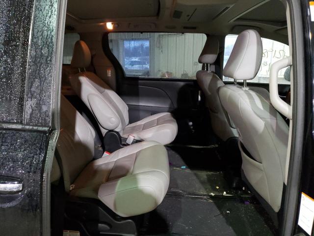 Photo 11 from auction – 2017 TOYOTA SIENNA XLE with VIN 5TDDZ3DC2HS168549