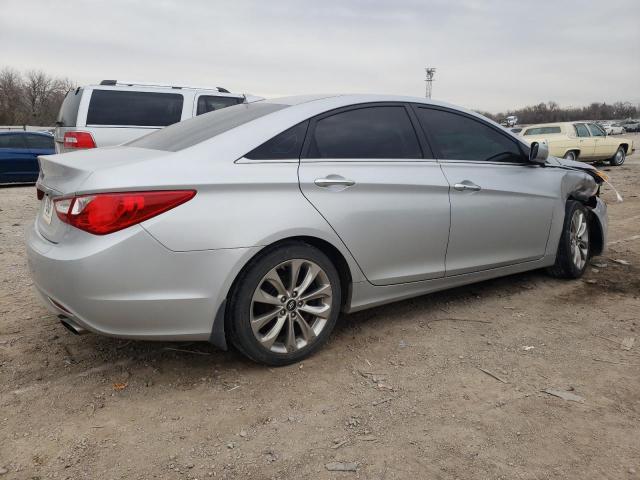 Photo 3 from auction – 2013 HYUNDAI SONATA SE with VIN 5NPEC4AC2DH604395
