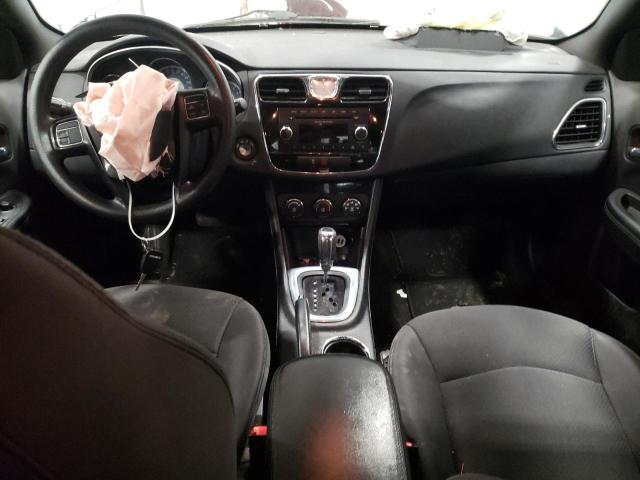 صورة رقم 8 من المزاد - 2014 CHRYSLER 200 LX مع VIN 1C3CCBAB5EN231300