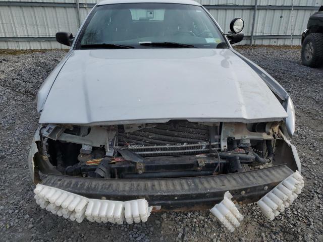 Photo 5 from auction – 2011 FORD CROWN VICT with VIN 2FABP7BV8BX183048