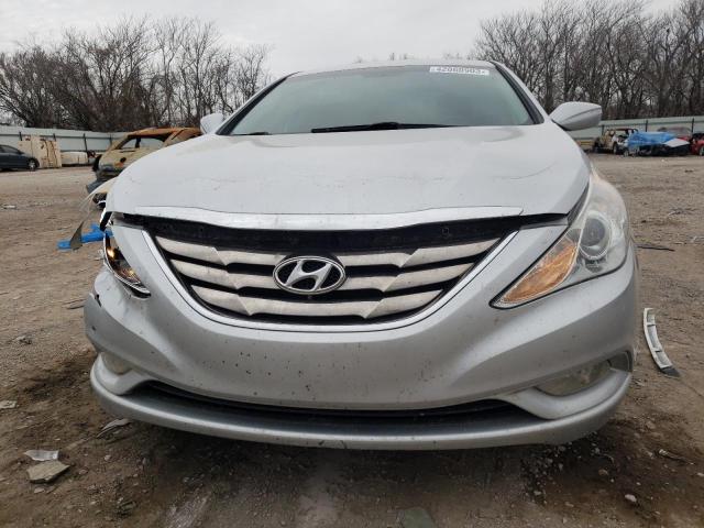 Photo 5 from auction – 2013 HYUNDAI SONATA SE with VIN 5NPEC4AC2DH604395
