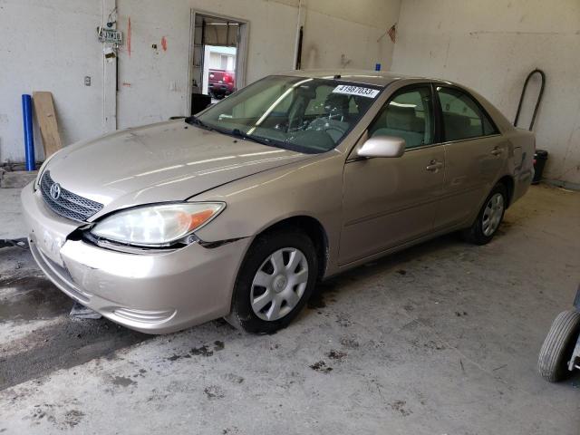 TOYOTA CAMRY LE 2004 with VIN 4T1BE32K34U856140 - Photo from auction
