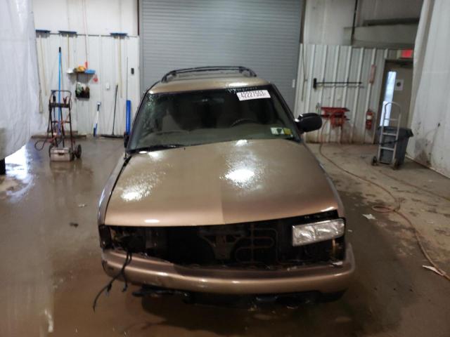 Photo 5 from auction – 2004 CHEVROLET BLAZER with VIN 1GNDT13X64K166077