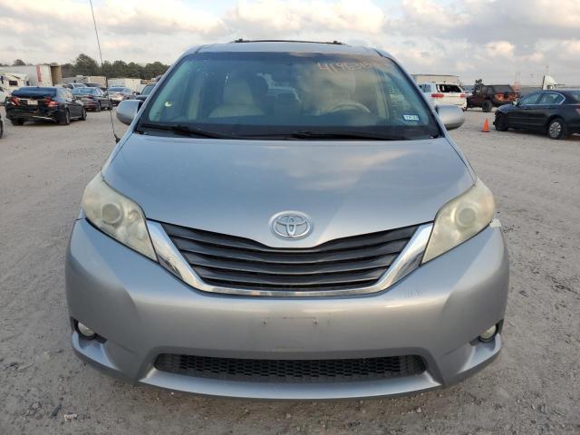Photo 5 from auction – 2011 TOYOTA SIENNA XLE with VIN 5TDYK3DC1BS022480