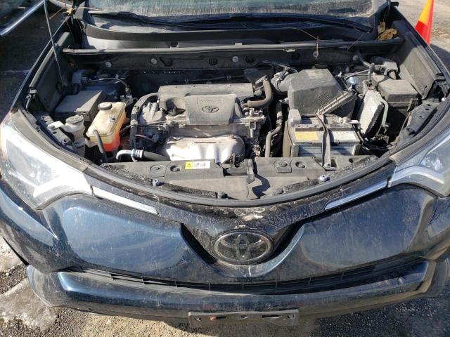 Photo 11 from auction – 2017 TOYOTA RAV4 LE with VIN JTMBFREVXHJ108678