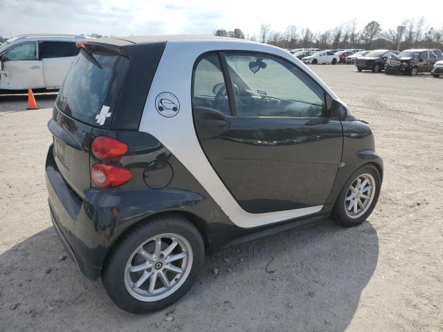 Photo 3 from auction – 2013 SMART FORTWO PUR with VIN WMEEJ3BA6DK672618