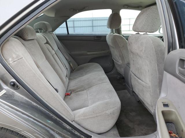 Photo 10 from auction – 2002 TOYOTA CAMRY LE with VIN 4T1BF30K22U537891