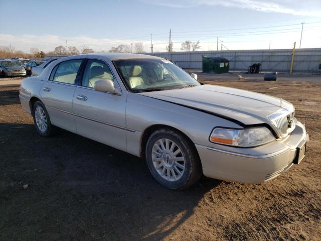 Photo 4 from auction – 2004 LINCOLN TOWN CAR U with VIN 1LNHM83W54Y654243