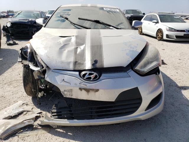 Photo 5 from auction – 2015 HYUNDAI VELOSTER with VIN KMHTC6AD5FU223799