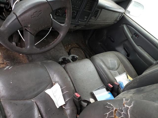 Photo 8 from auction – 2003 CHEVROLET SILVERADO with VIN 1GBHC24U93E256278