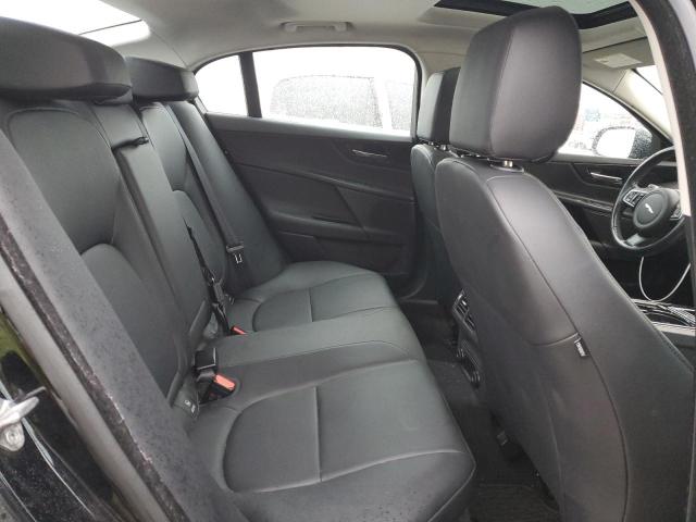 Photo 10 from auction – 2017 JAGUAR XE with VIN SAJAR4BN5HA977457