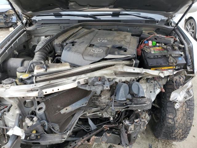 Photo 12 from auction – 2003 TOYOTA 4RUNNER SR with VIN JTEBU14R030015612