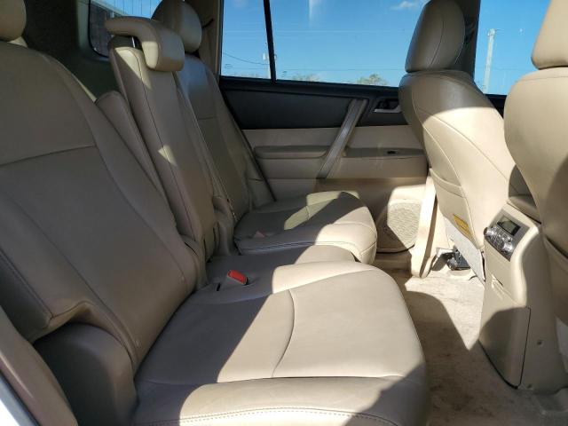 Photo 11 from auction – 2010 TOYOTA HIGHLANDER with VIN 5TDKK3EH2AS021269