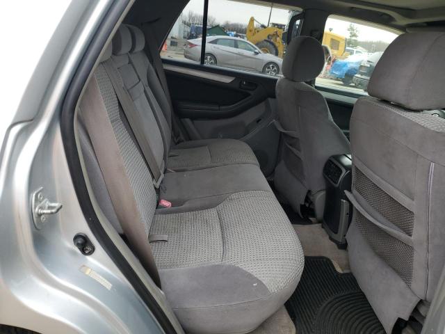 Photo 11 from auction – 2004 TOYOTA 4RUNNER SR with VIN JTEBU14R440040773
