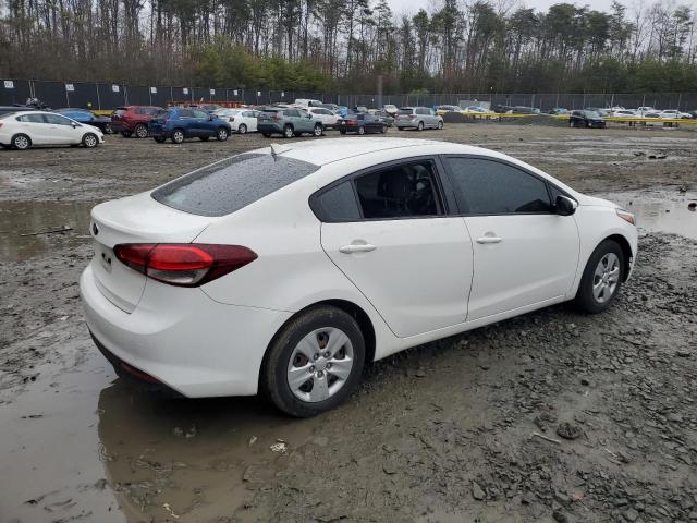 Photo 3 from auction – 2017 KIA FORTE LX with VIN 3KPFK4A75HE078235