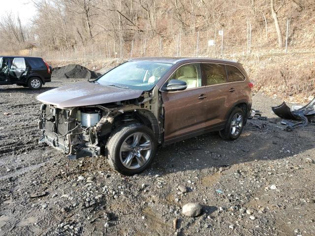 TOYOTA HIGHLANDER 2017 with VIN 5TDDZRFH3HS379089 - Photo from auction