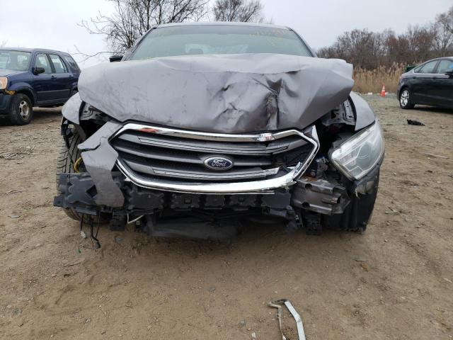 Photo 5 from auction – 2013 FORD TAURUS LIM with VIN 1FAHP2F8XDG195759