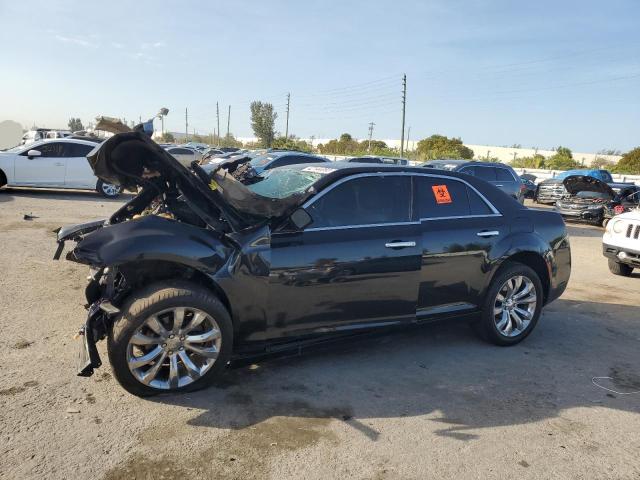CHRYSLER 300 LIMITE 2018 with VIN 2C3CCAEG1JH127180 - Photo from auction